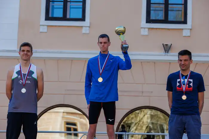 171775664920avtor-Jani-Brajkovič JB_M4827.webp-nm-tek.si